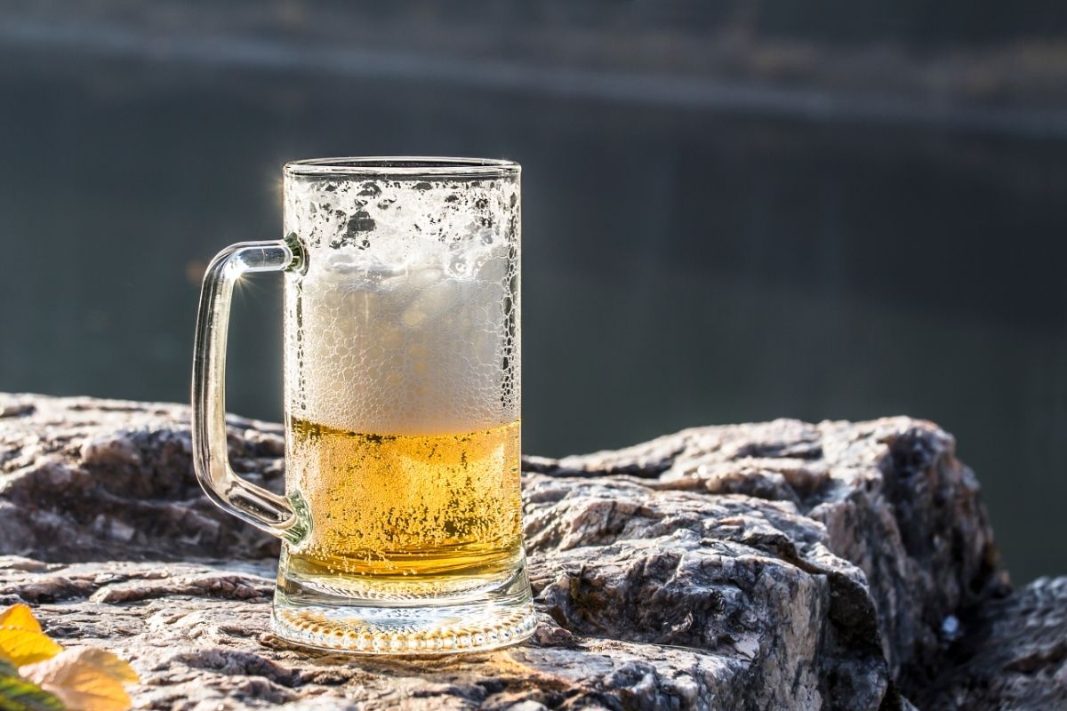 How Does Beer Get Its Carbonation? 